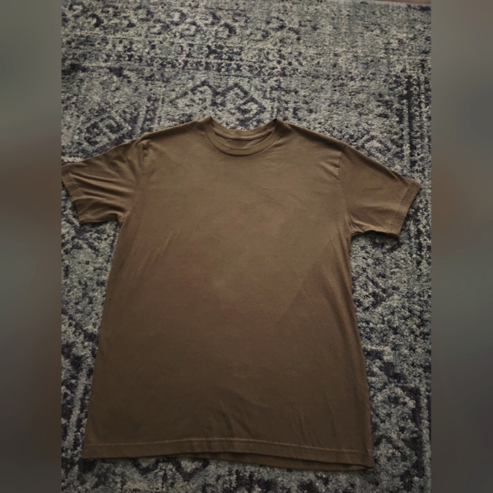 True Classic men's t-shirt